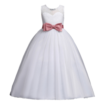 Fehér tüllös rózsaszín masnis hosszú kövecskés gyöngyös hercegnős kislány ruha