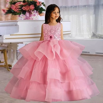 Sötét rózsaszín horgolt csipkés kövecskékkel díszített fodros kislány hercegnős ruha