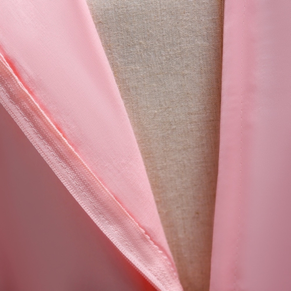 Rózsaszín virágos hímzett földig érő koszorúslány kislány alkalmi ruha
