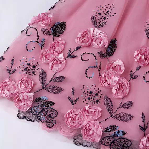 Fehér/Sötét rózsaszin gyöngyös virágos flitteres hímzett tüllös masnis kislány alkalmi ruha koszorúslány ruha