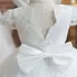 Kép 4/5 - Fehér flitteres hímzett masnis kislány alkalmi ruha koszorúslány ruha keresztelőre is