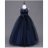 Kép 2/2 - Sötétkék maxi csipkés tüll szoknyás masnis kislány alkalmi ruha koszorúslány ruha esküvőre